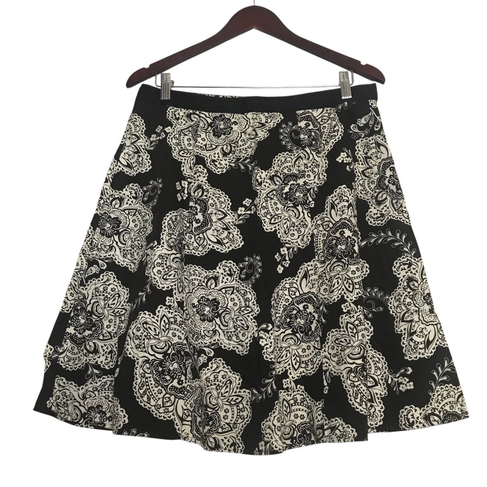 Talbots Dark Floral A-Line Knee Length Skirt Womens Size 14P 90s Forest Fairy
